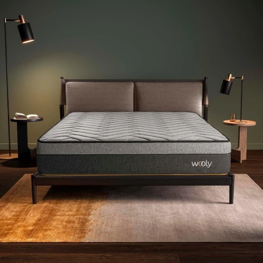 Wooly Matelas 140x190 30 cm - Épais - Confort Latex Premium - Fibre Naturel de Laine et Mousse Mémoire de Forme Adaptative - Respirant - Gel Actif - Écologique - Soutien Mi-Ferme - Modèle Level