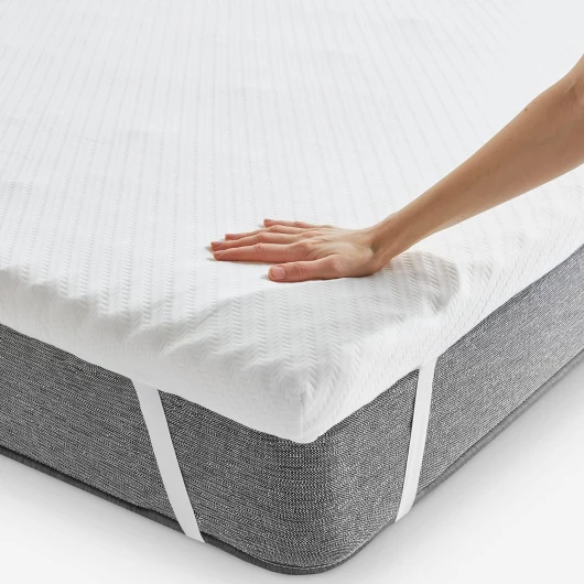 Surmatelas Memoire de Forme de Hôtel - Couvre Matelas Mousse à Mémoire - Topper de 7 cm d'Épaisseur, 140 x 200 cm, Respirant et Housse Hypoallergénique Lavable - Multizones